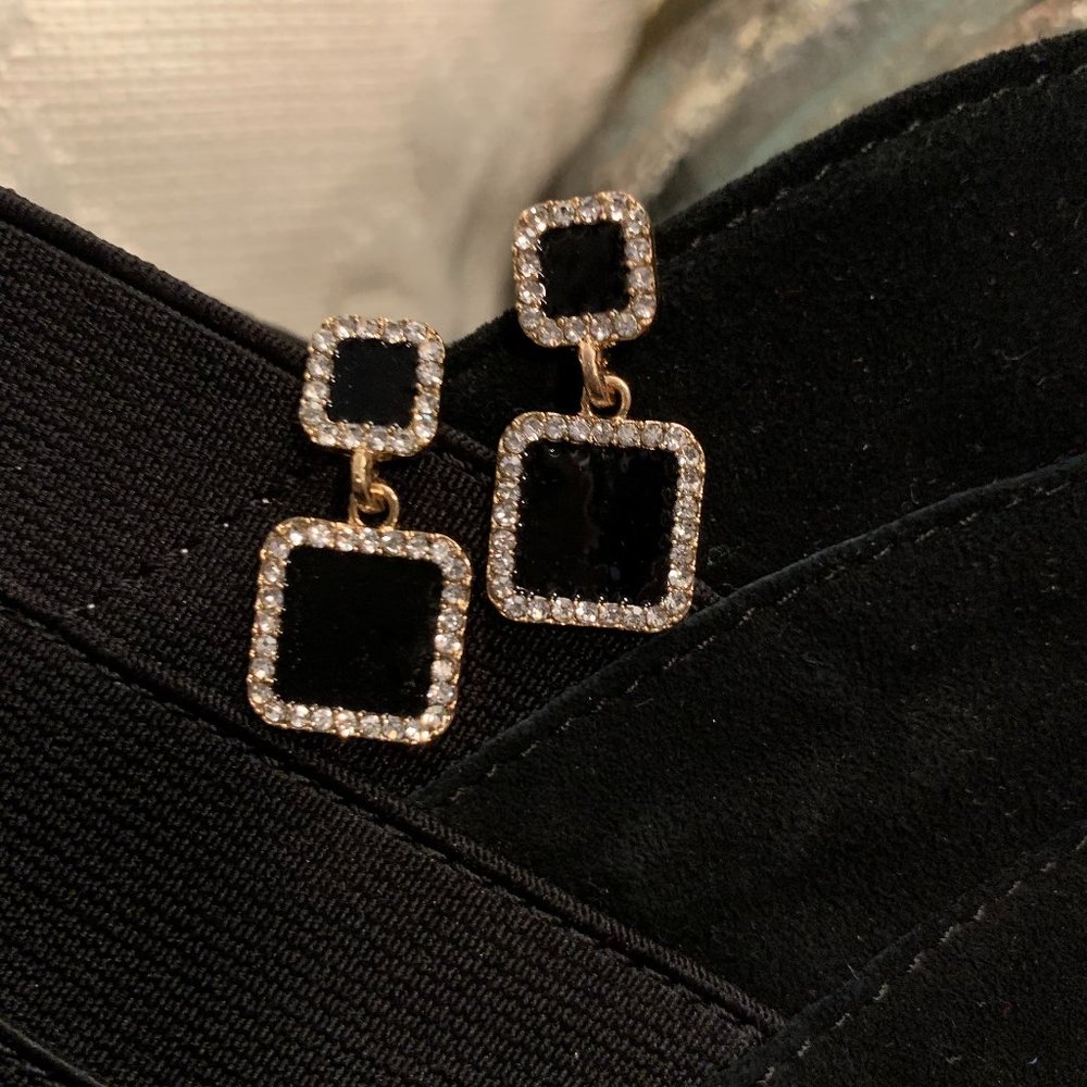 Black & Crystal Square Dangle Drop Earrings